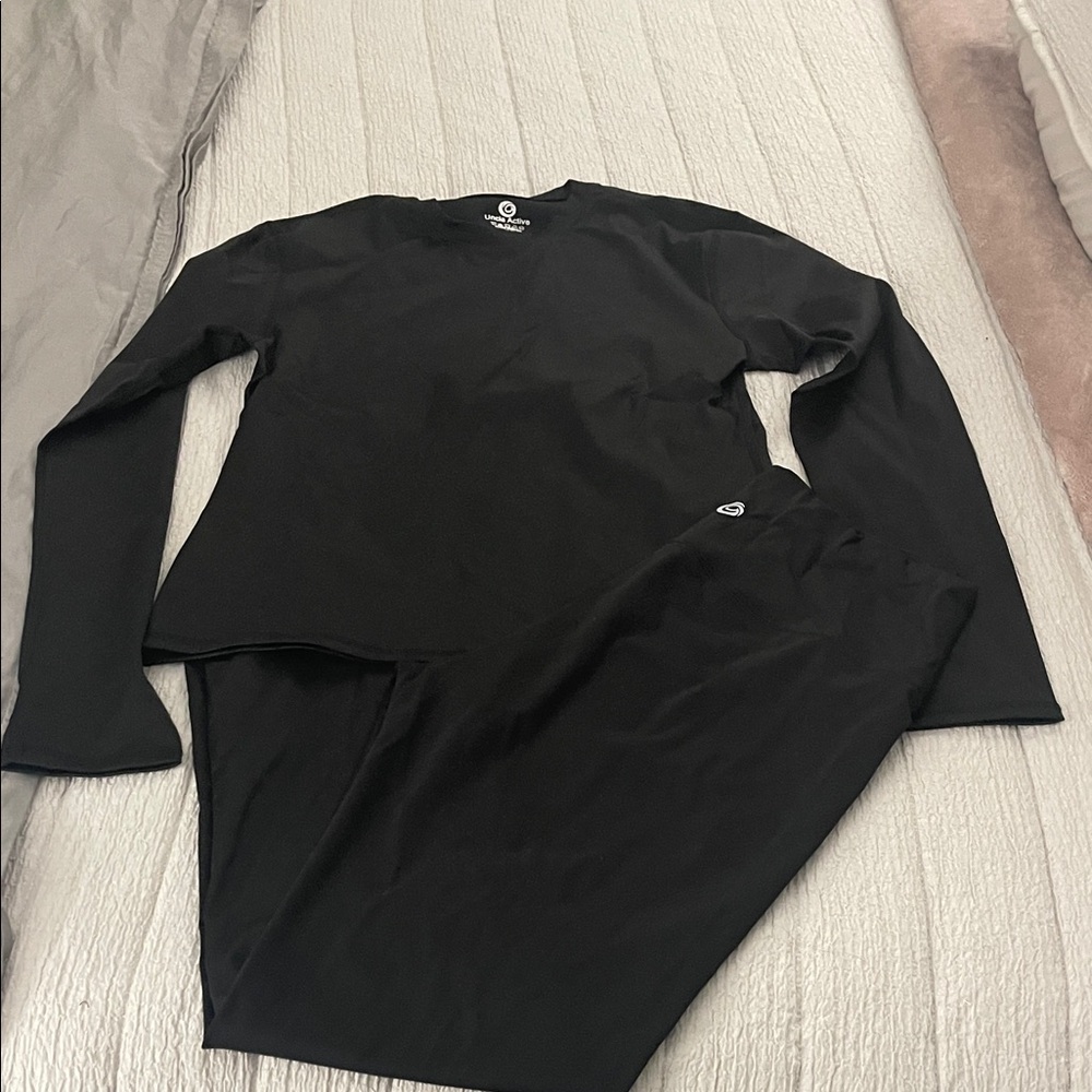 UNCIA ACTIVE Black Long Sleeve Top and Leggings Set